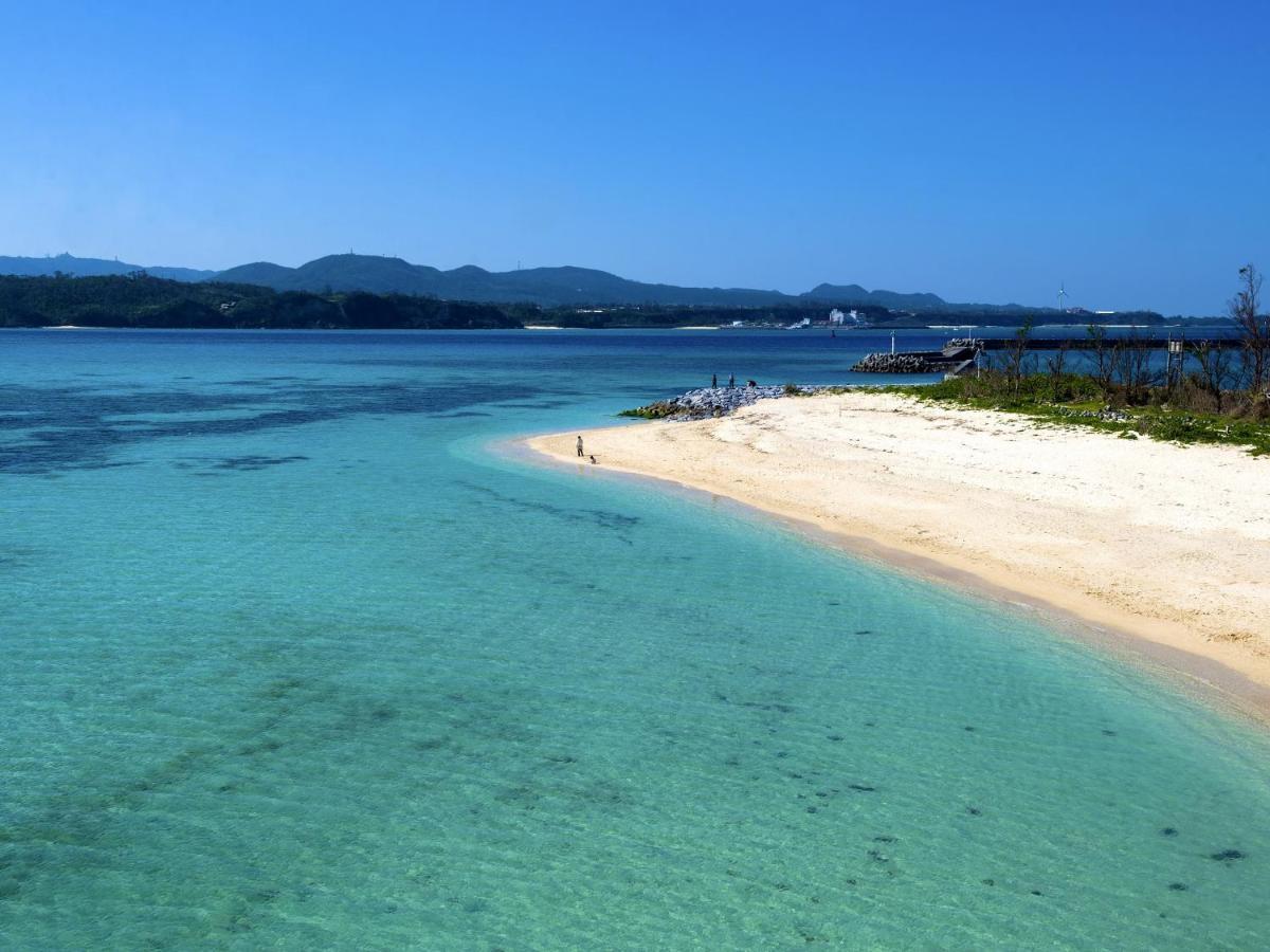 Hotel Palm Tree Hill Okinawa Exterior photo